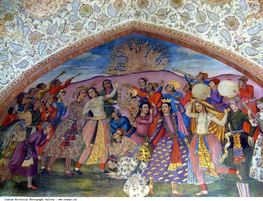 Safavid Chehelsotoon Isfahan Charshambe Souri