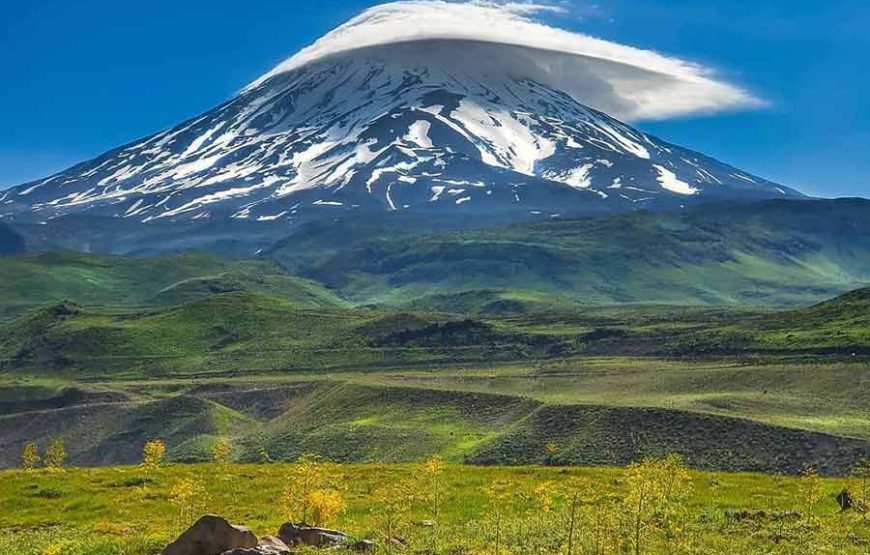 Damavand Volcano 5671 meter