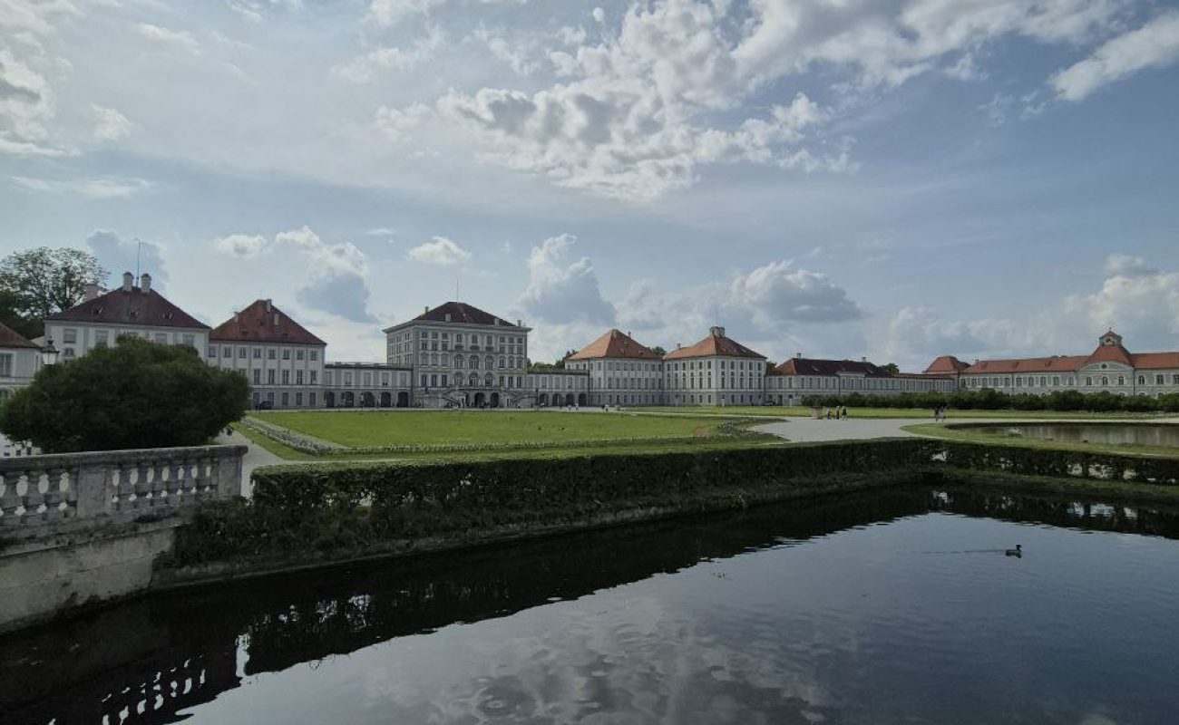 innsbruck-gate of nations