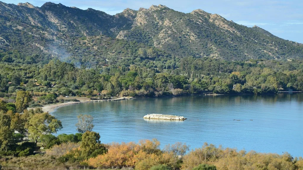 Mainau island-gate of nations