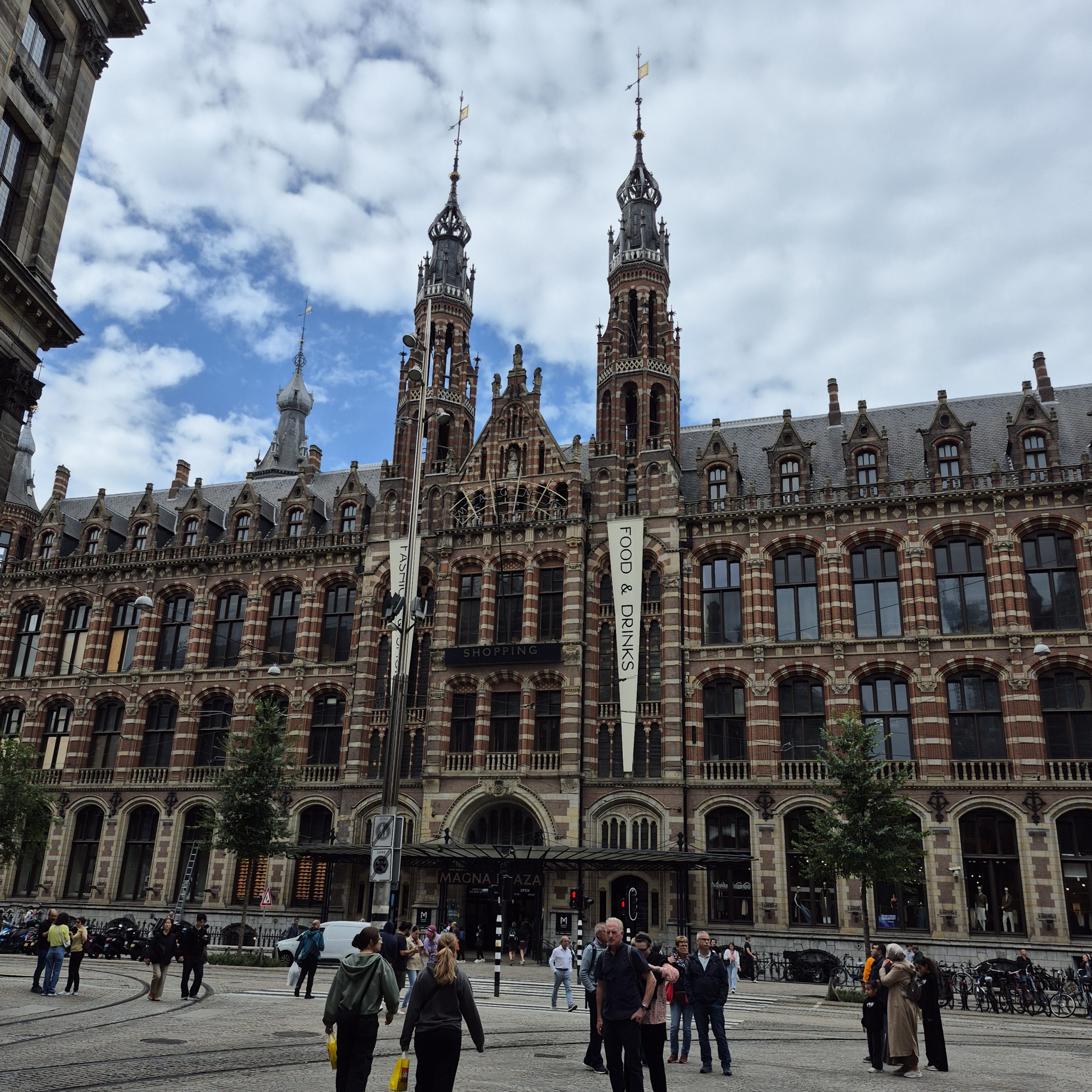 amsterdam2-gate of nations
