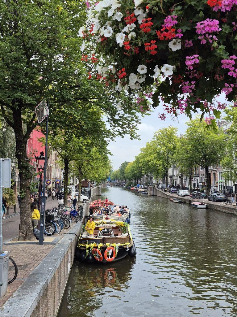 amsterdam1-gate of nations