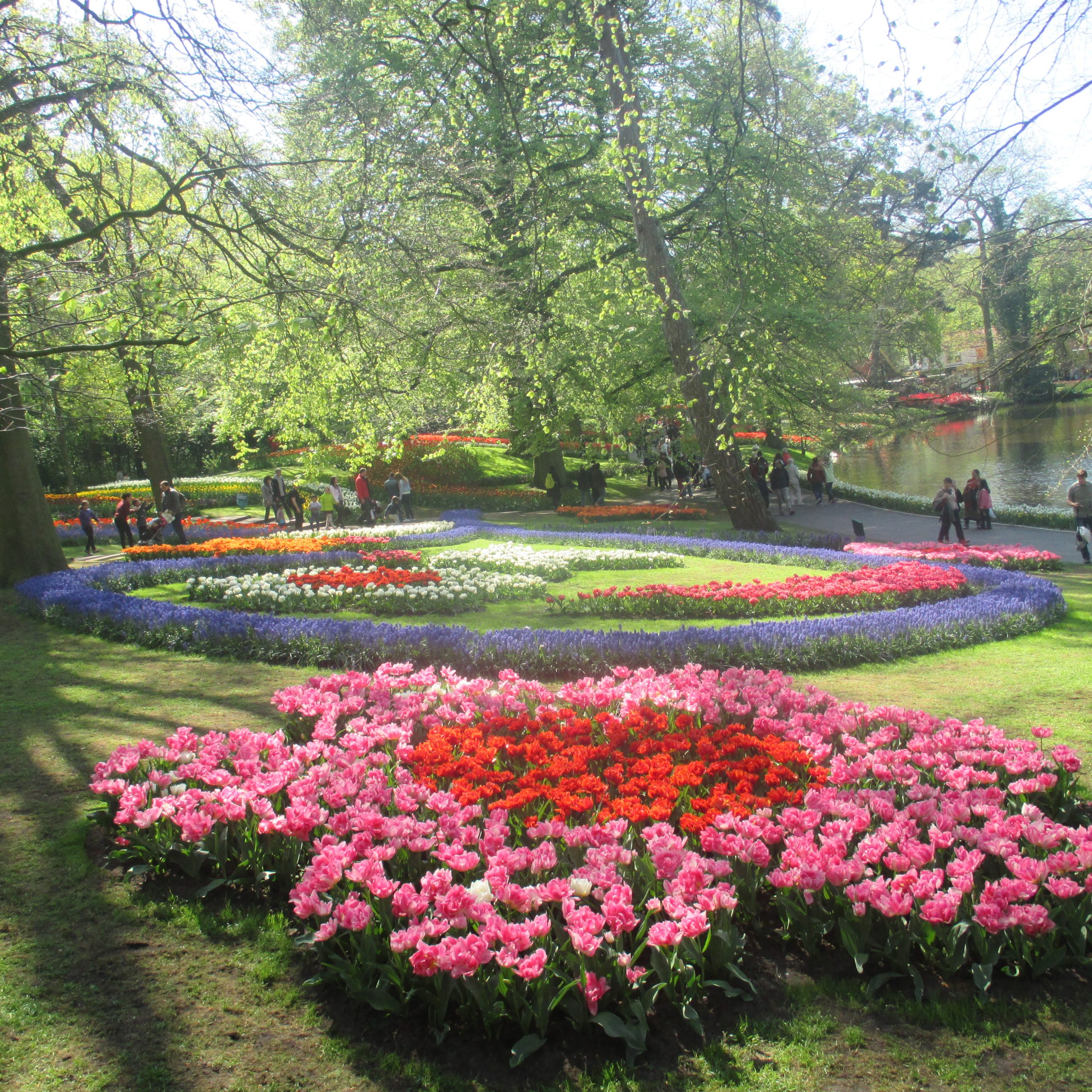 Neukenhof1-gate of nations