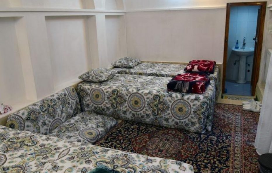 Saray Sayeh Basement