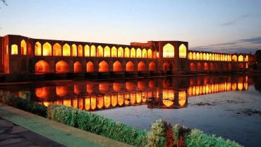 isfahan travel guide