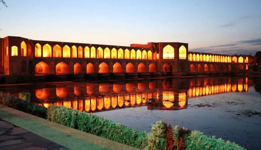 isfahan travel guide