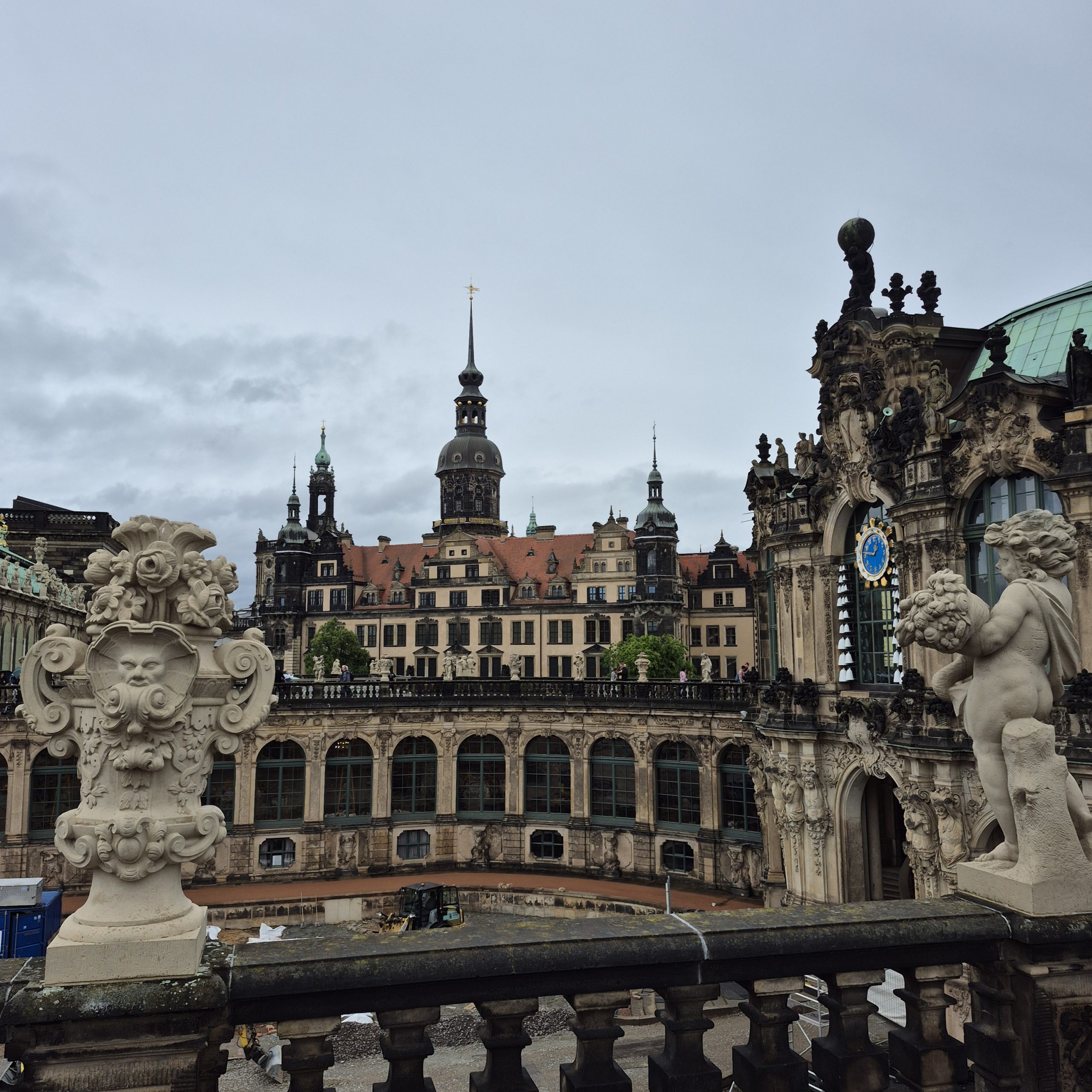 dresden1-gate of nations