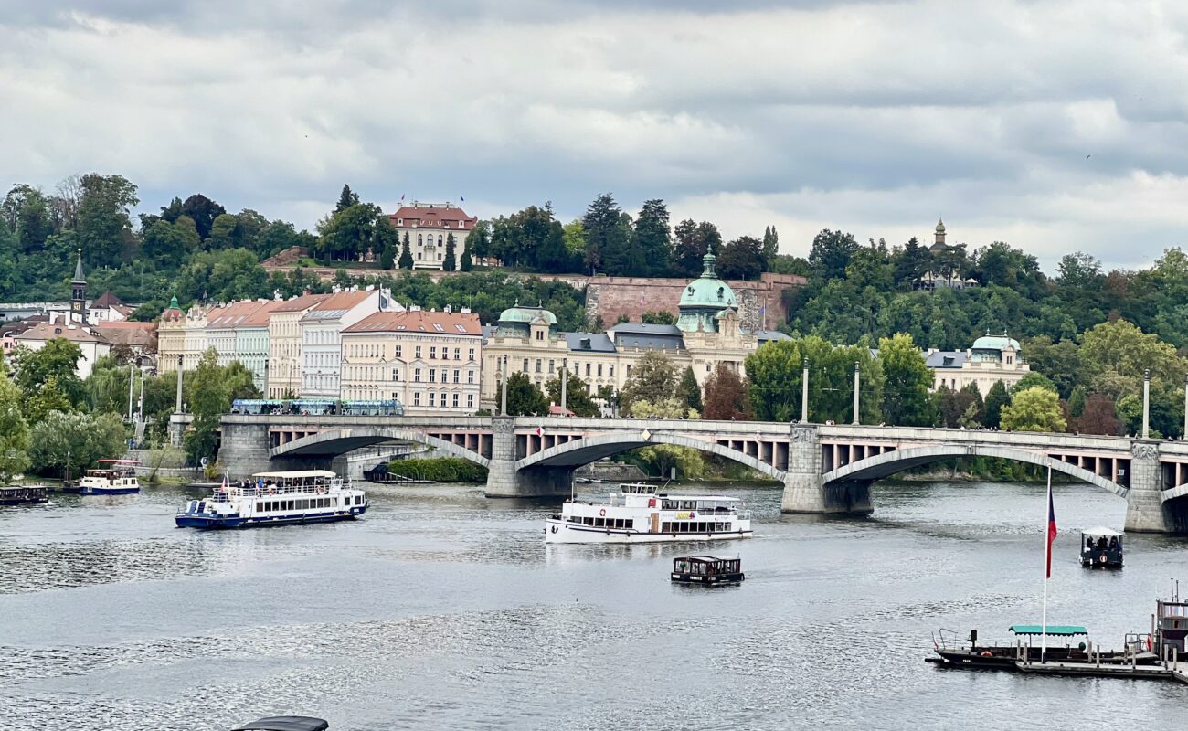 prague-gate of nations