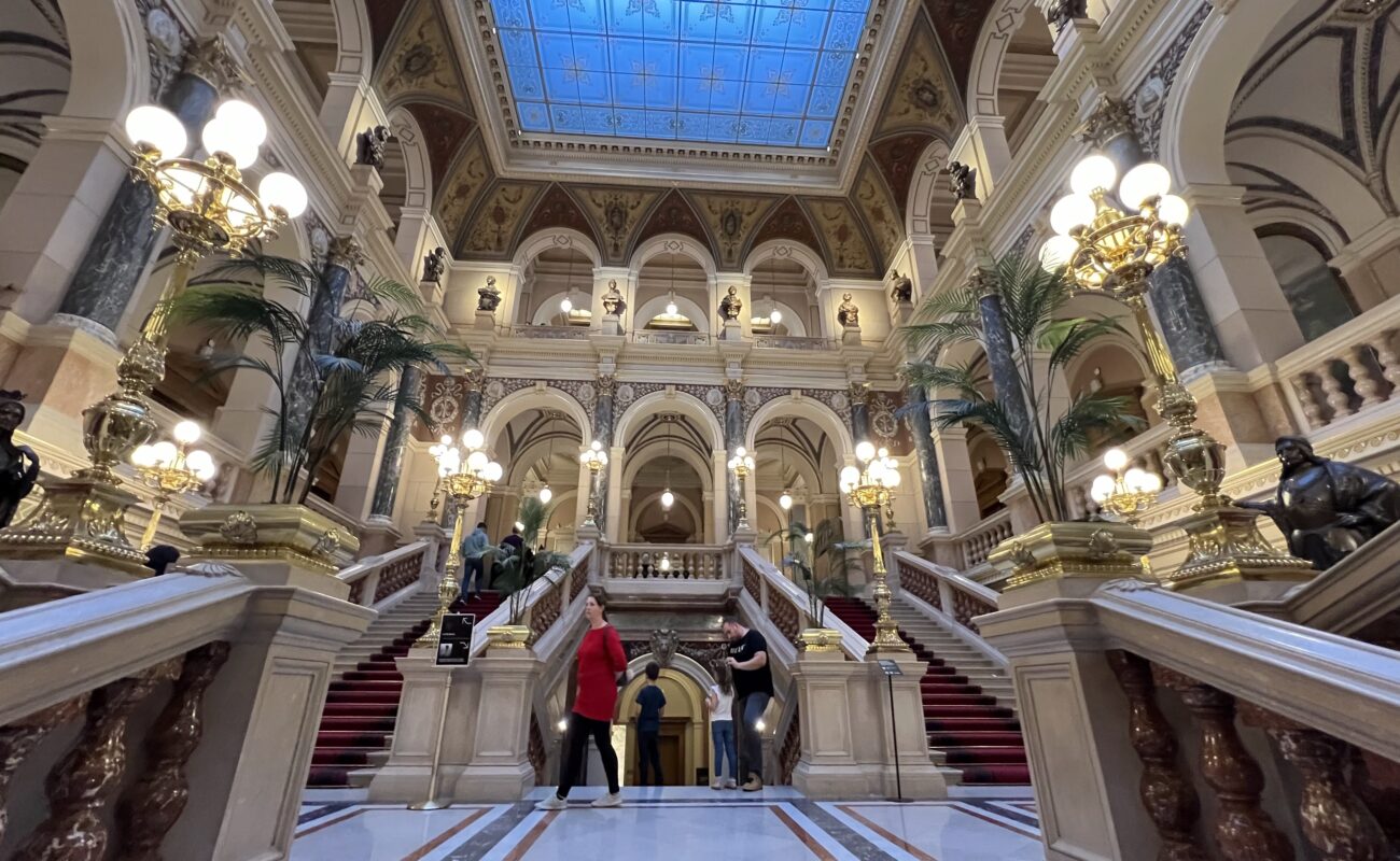 prague1-gate of nations