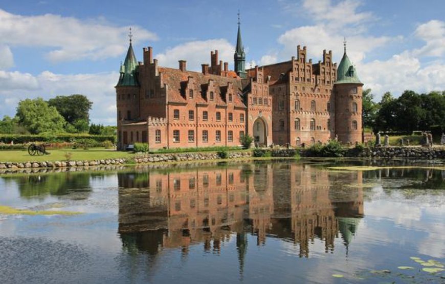 Scandinavian Splendor Expedition in 13-Day Tour