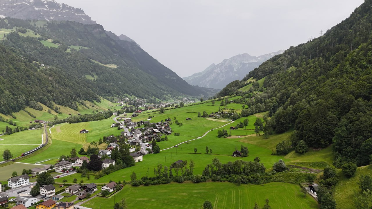 switzerland1-gate of nations