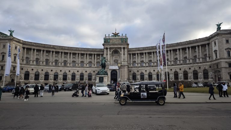 vienna-gate of nations