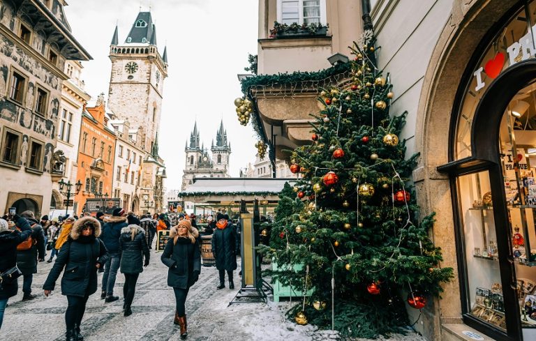 best Christmas markets tour