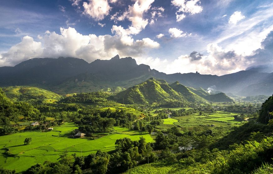 Vietnam Highlights and Beach Escape