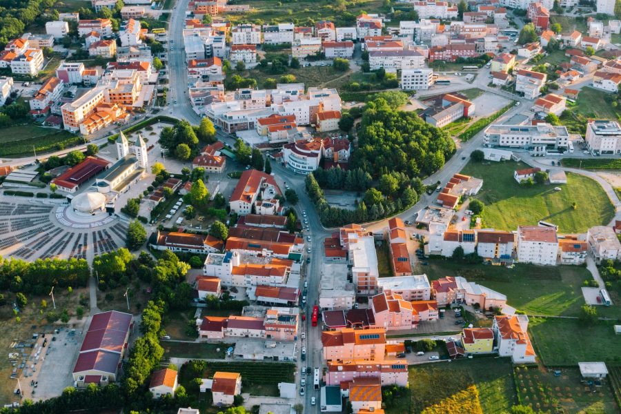 balkan tours-gate of nations