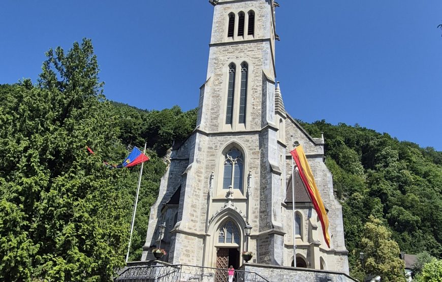 5-day highlights tour of Liechtenstein and Switzerland
